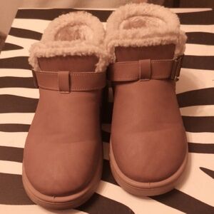 Cozy Brown Women's Slip-On Shoes